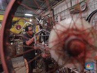 Mengintip Pembuatan Sepeda Kargo, Apa Itu?