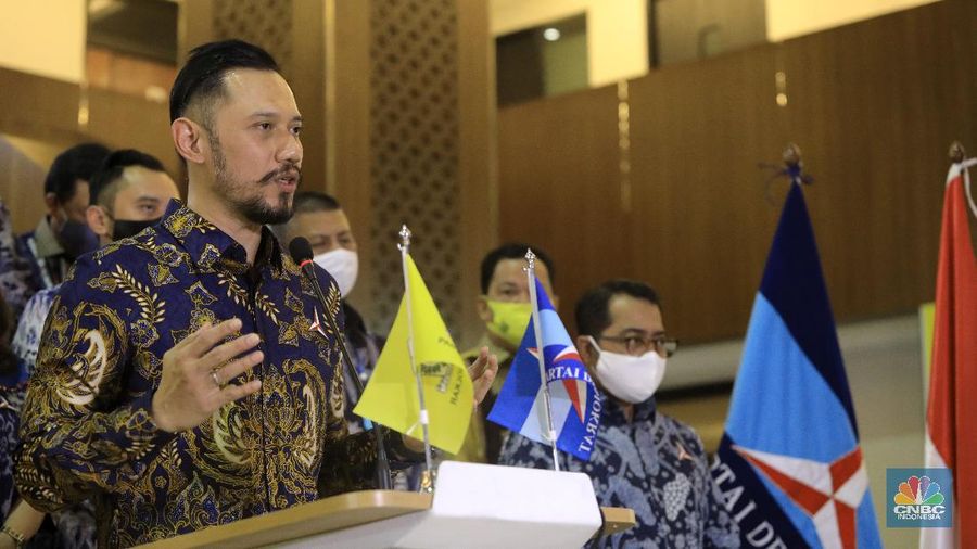 Ketua Umum Partai Demokrat Agus Harimurti Yudhoyono (AHY) bertemu di DPP Golkar, Kamis (25/6/2020). (վ/ Andrean Kristianto)