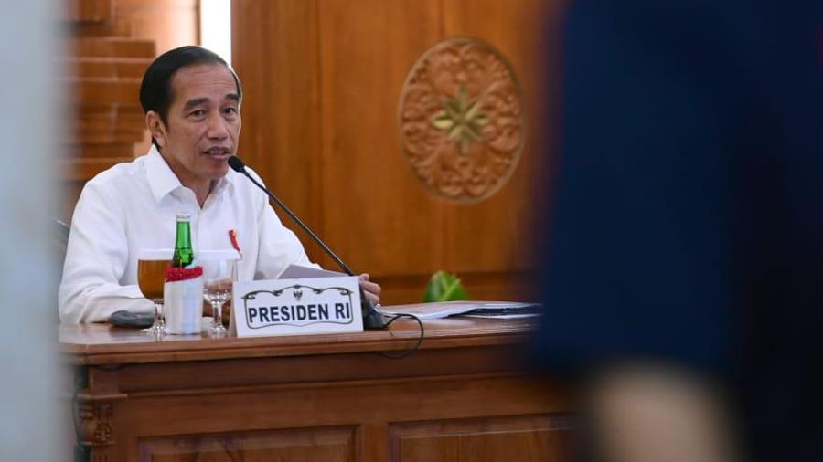 Pengarahan Presiden RI Terkait Penanganan Covid-19 di Jawa Timur, Surabaya. Biro Pers Sekretariat Presiden