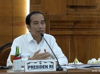 Kendalikan Covid-19 atau Pulihkan Ekonomi? Jokowi : Sulit!