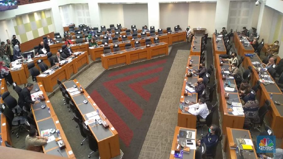 Rapat Badan Anggaran DPR. CNBC Indonesia/Cantika Dinda