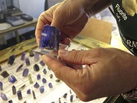 Gegara Tanzanite, Pria Ini Jadi Miliuner dalam Sehari