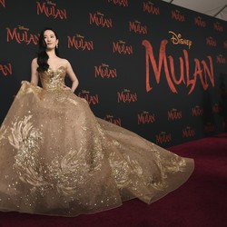 Bintang Mulan Liu Yifei Dikabarkan Diboikot Pemerintah China!