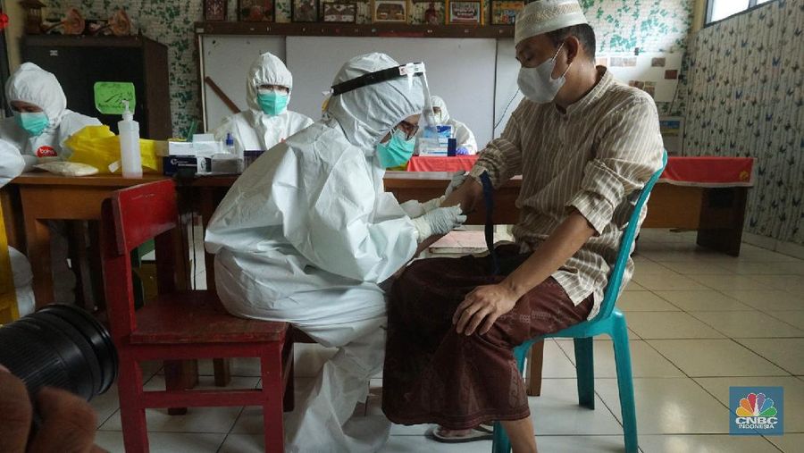 Rapid Test  (CNBC Indonesia/Tri Susilo)