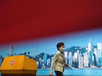 Saat China Pulih, ke Mana Arah Harga Emas Dunia?