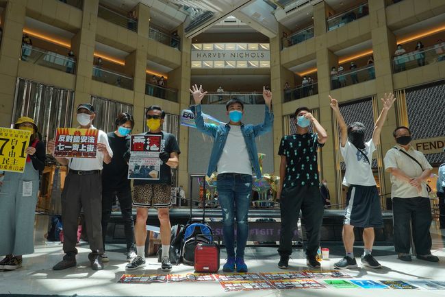 Cerita Ruginya Bisnis Di Hong Kong Karena Uu Baru China