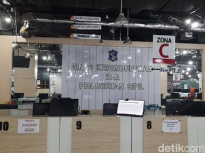 5 Fakta Viral Petugas Judes Dispendukcapil Surabaya Berujung Dirotasi