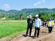 Ricuh 'Uang Rakyat' antara Jokowi, Sri Mulyani & Ganjar