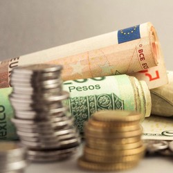 Sudah di Level Terendah 2 Bulan, Euro Masih Saja Digoyang