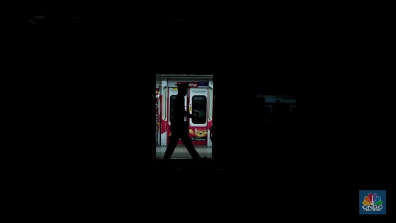 KA Bandara Soekarno-Hatta Mulai Beroprasi, Ada Sekat Pembatas Kursi. (CNBC Indonesia/ Tri Susilo)