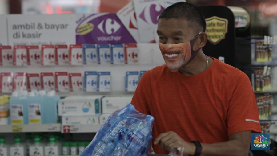 Kantong Plastik Dilarang, Begini Belanja Tanpa Kantong Plastik. (CNBC Indonesia/Tri Susilo)