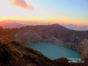 Legenda Danau Kelimutu, Si Danau 3 Warna