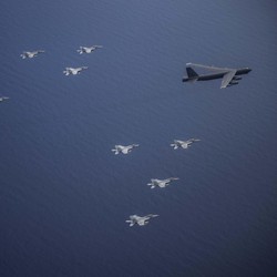 Jet Tempur Rusia Cegat Bomber AS di atas Laut Hitam, Ada Apa?