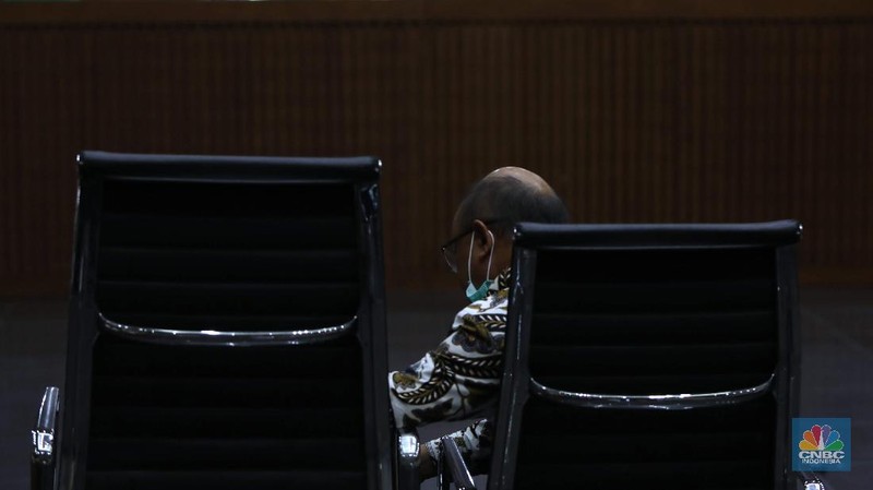 Sidang kasus dugaan korupsi di PT Asuransi Jiwasraya (Persero) di PN Jakarta Pusat, Jakarta, Senin (6/7/2020). (CNBC Indonesia/ Muhammad Sabki)