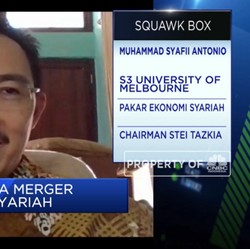 Ekonom: Daripada Holding, Bank BUMN Syariah Lebih Baik Merger