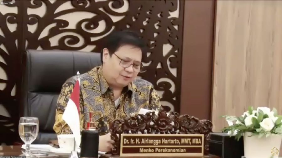 Menteri Koordinator Bidang Perekonomian Airlangga Hartarto dalam acara Peluncuran Penjaminan Kredit Modal Kerja UMKM Dalam Rangka Pemulihan Ekonomi Nasional (Tangkapan Layar Youtue Kemenkeu)