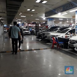 Raja Tega, Pedagang Tawar Murah Mobil yang Kena Diskon Pajak!
