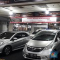 Pedagang Mikir-Mikir, Mobil Bekas Ini Ditawar Paling 'Hancur'