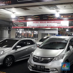 Pedagang Mikir-Mikir, Mobil Bekas Ini Ditawar Paling 'Hancur'