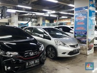 Harga Mobil Bekas Anjlok, Showroom Nyaris Kosong Melompong