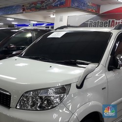 Harga Mobil Bekas Anjlok, Pedagang Terlilit Utang Bank