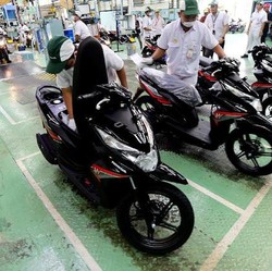 Penjualan Lompat, Motor Bebek Ini Rajai Jalanan-Jalanan di RI