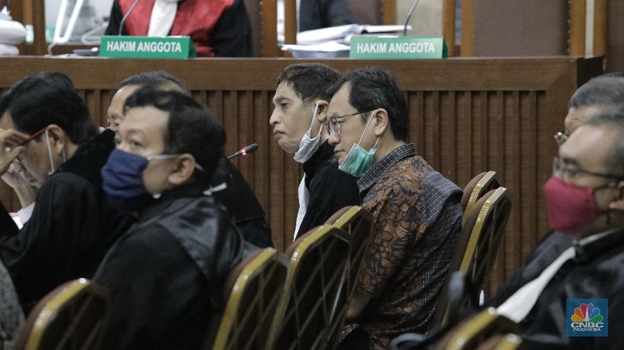 Sidang lanjutan kasus megaskandal dugaan korupsi PT Asuransi Jiwasraya (Persero) di Pengadilan Negeri (PN) Jakarta Pusat, Rabu (8/7/2020). (CNBC Indonesia/ Tri Susilo)