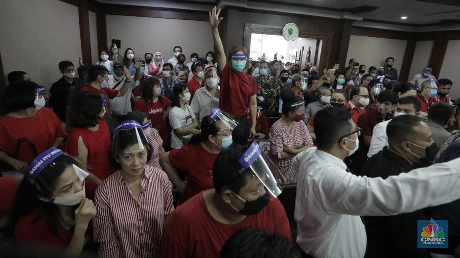 Suasana sidang lanjutan Penundaan Kewajiban Pembayaran Utang (PKPU) oleh Koperasi Simpan Pinjam (KSP) Indosurya di Pengadilan Negeri Jakarta Pusat, Rabu (8/7/2020). (CNBC Indonesia/ Tri Susilo)