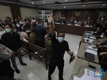 Ini Profil Hakim Yang 'Bebasin' Penipu Terbesar di RI