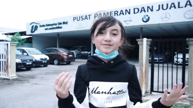 Wow Baru 12 Tahun Youtuber Ini Bisa Beli Alphard Sendiri