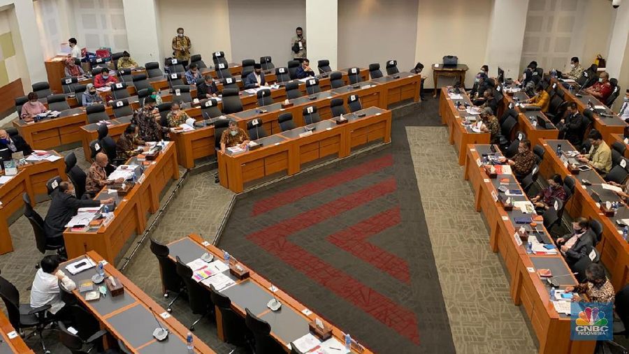 Kementerian Keuangan Rapat dengan Badan Anggaran (Banggar) DPR dalam penyampaian dan pengesahan Laporan Panja-panja dalam rangka Pembahasan Pembicaraan Pendahuluan RAPBN 2021 DAN RKP Tahun 2021.  (CNBC Indonesia/Lidya Julita Sembiring)
