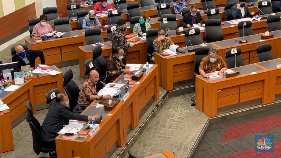 Kementerian Keuangan Rapat dengan Badan Anggaran (Banggar) DPR dalam penyampaian dan pengesahan Laporan Panja-panja dalam rangka Pembahasan Pembicaraan Pendahuluan RAPBN 2021 DAN RKP Tahun 2021.  (CNBC Indonesia/Lidya Julita Sembiring)