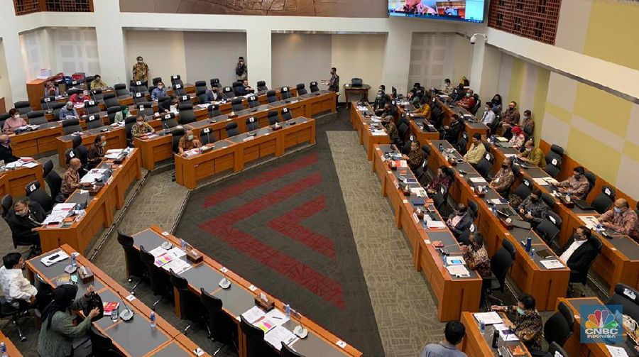 Kementerian Keuangan Rapat dengan Badan Anggaran (Banggar) DPR dalam penyampaian dan pengesahan Laporan Panja-panja dalam rangka Pembahasan Pembicaraan Pendahuluan RAPBN 2021 DAN RKP Tahun 2021.  (CNBC Indonesia/Lidya Julita Sembiring)