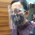 Pandemi Covid-19 Bikin Kacau, Sri Mulyani Beri 'Obat' Bansos