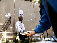 Aturan Resepsi Pernikahan di DKI: Dilarang Makan di Tempat!