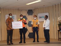 BNI Life Jamin Seumur Hidup 2 Petugas KRL Penemu Rp 500 juta