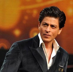 Shah Rukh Khan Jadi Artis Bollywood Pertama Dibuatkan Patung di London