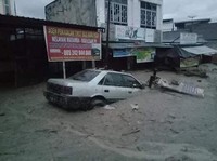 Jokowi Kirim Bala Bantuan ke Korban Banjir Bandang Luwu Utara
