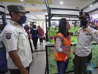 Ini Orang yang Bertanggung Jawab Buat Covid-19 di RI Menggila
