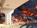 Asap Hitam Mengepul Tinggi, Pipa Minyak di Mesir Terbakar