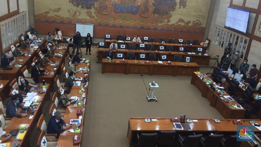 Raker Kementerian BUMN dengan Komisi VI DPR RI. (CNBC Indonesia/Monica Wareza)