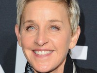 Ellen DeGeneres Positif Covid-19