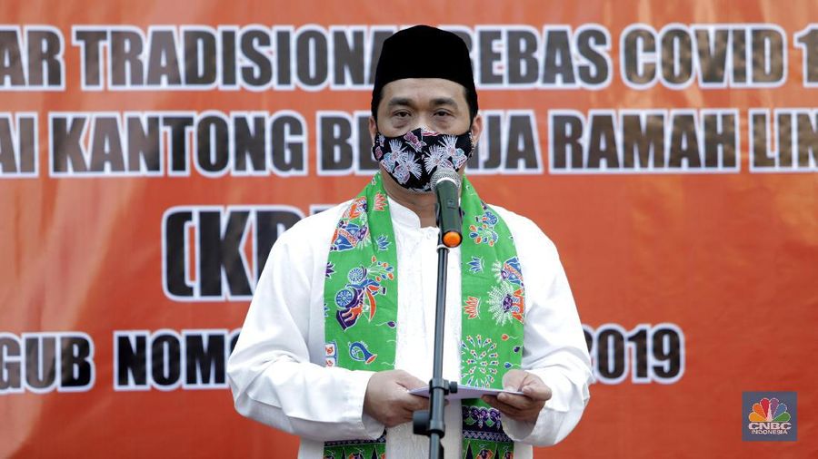 Wagub DKI, Ahmad Riza Patria. (CNBC Indonesia/Muhammad Sabki)