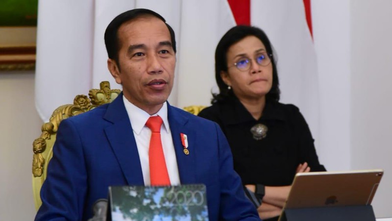 Jokowi Jadi Panitia Seminar, Sri Mulyani Narasumbernya Foto: Dok. Twitter @johnyadrian75