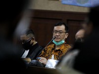 Derita Emiten Bentjok: Hanson Pailit hingga Ancaman Delisting