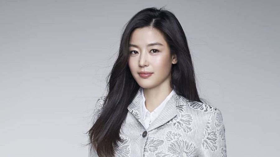 Jun Ji Hyun (Instagram/@giannajunfp)