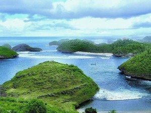 Pantai Kasap Pacitan, Little Raja Ampat Jawa Timur yang Menawan