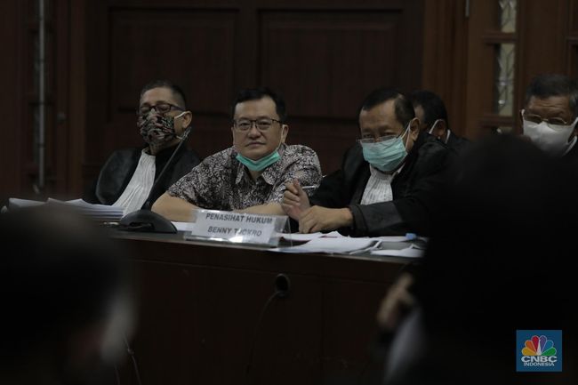 Bareskrim Polri melakukan penyelidikan kasus saham gorengan