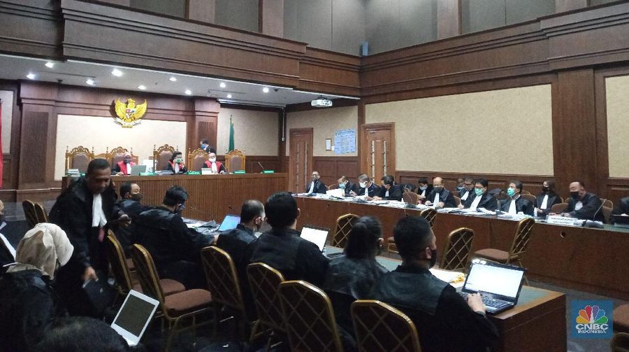 Suasana sidang lanjutan Benny Tjokro (CNBC Indonesia/Syahrizal Sidiq)