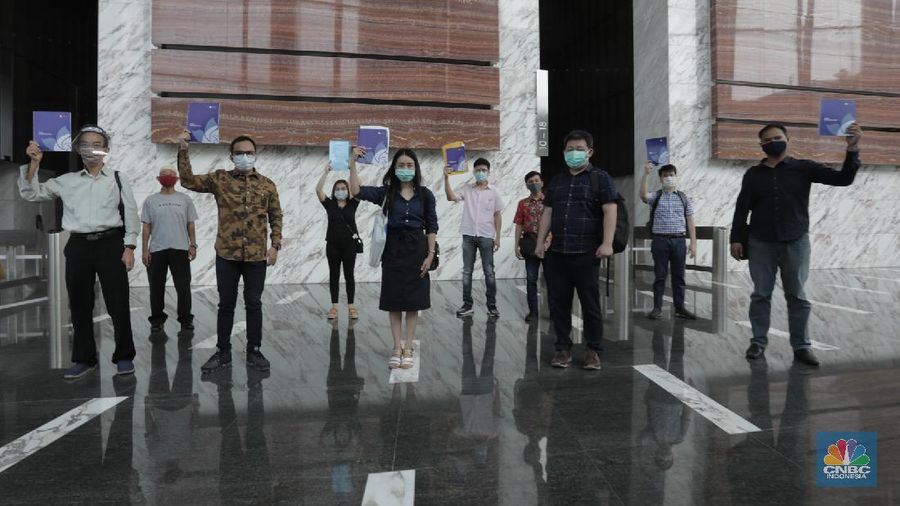 Nasabah Korban Gagal Bayar PT. Asuransi Jiwa Kresna (Cnbc Indonesia/ Tri Susilo)